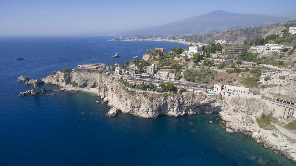 Изображение Baia Di Naxos Aparthotel 3*