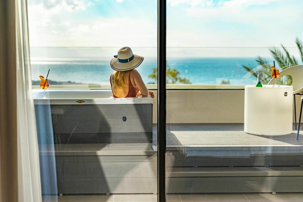 Отель Costa Verde 4*