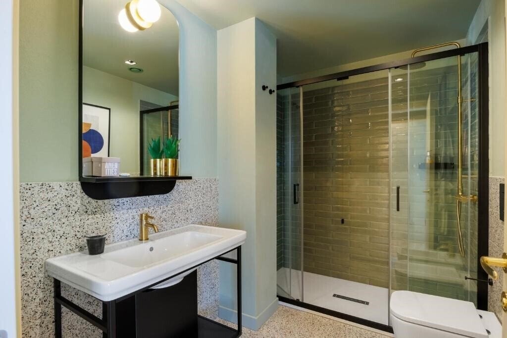 Фотография Charlie In Pesaro 4*