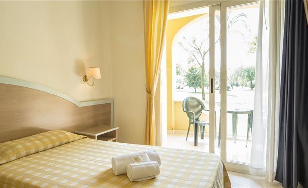 Отель Garden Resort Calabria (ex. Valtur Garden Calabria) 4*