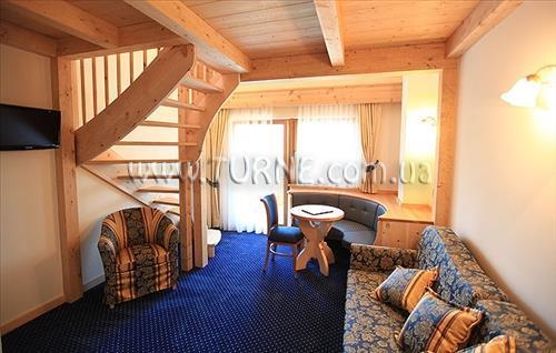 Изображение Rene 3*