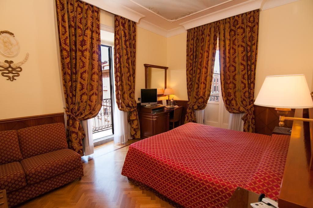 Отель Palladium Palace 4*