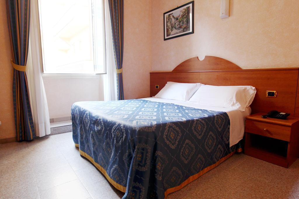 Отель Baltic Hotel 3*