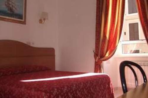 Фото Euro Quiris 1*