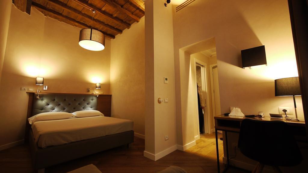 Картинка Elite 2*