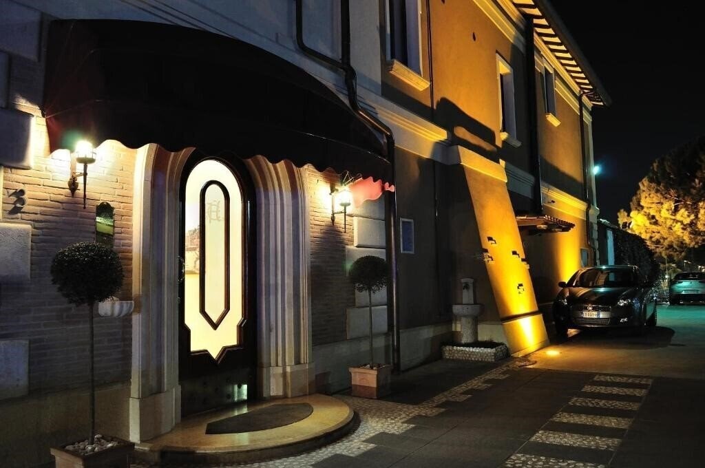 Отель Al Casaletto Hotel 3*