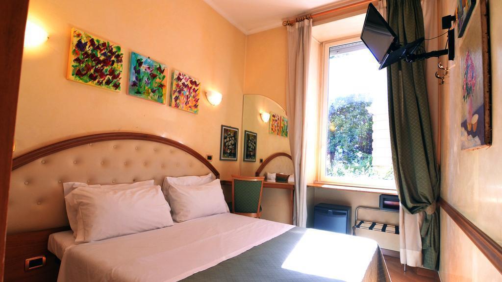 Отель Regina Margherita 3*