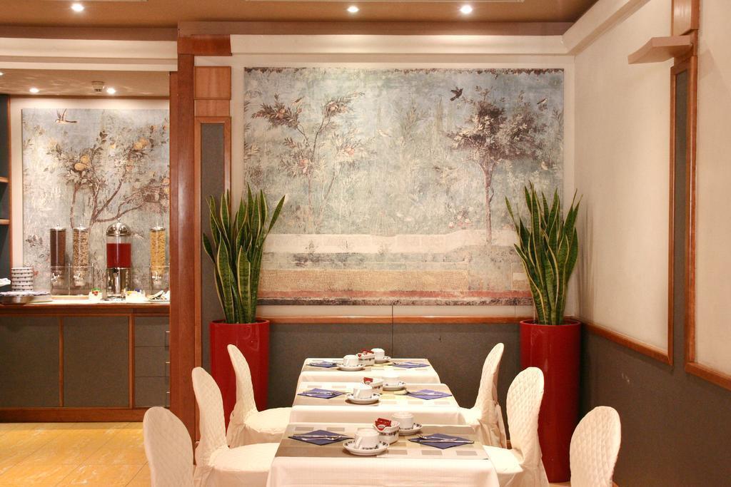 Фотография Best Western Artdeco 4*