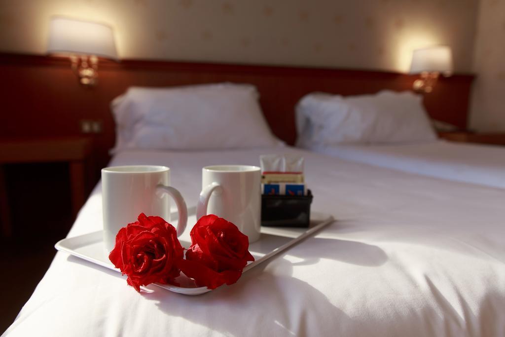 Отель The Brand 4*