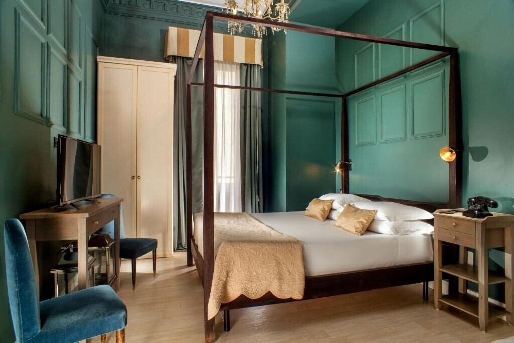 Отель The B Place 3*