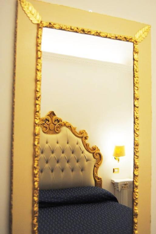 Картинка Virginia 2*