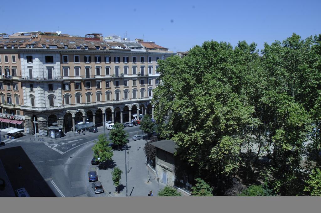 Картинка Rome Love 1*