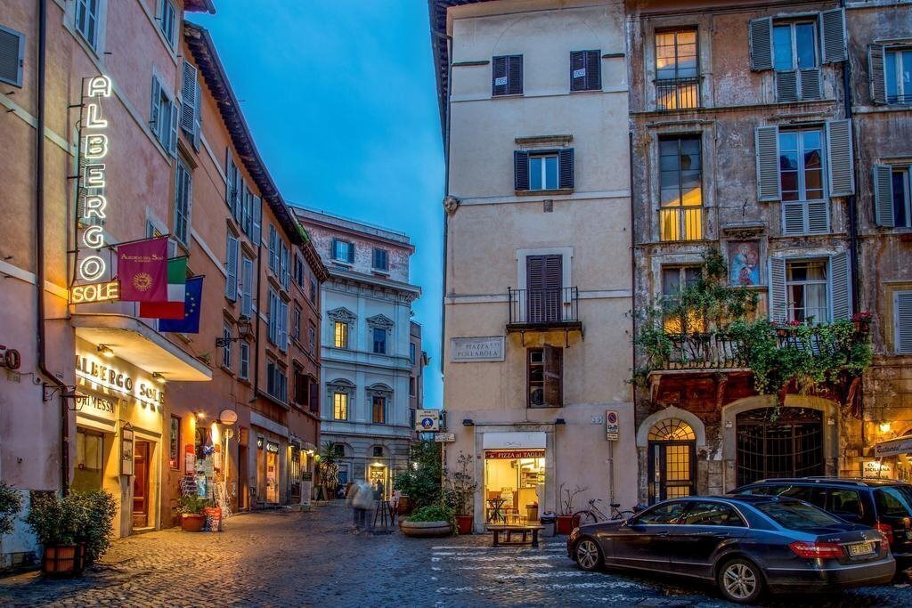 Отель Sole Al Biscione 3*