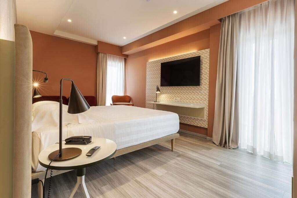 Изображение Adesso 4*
