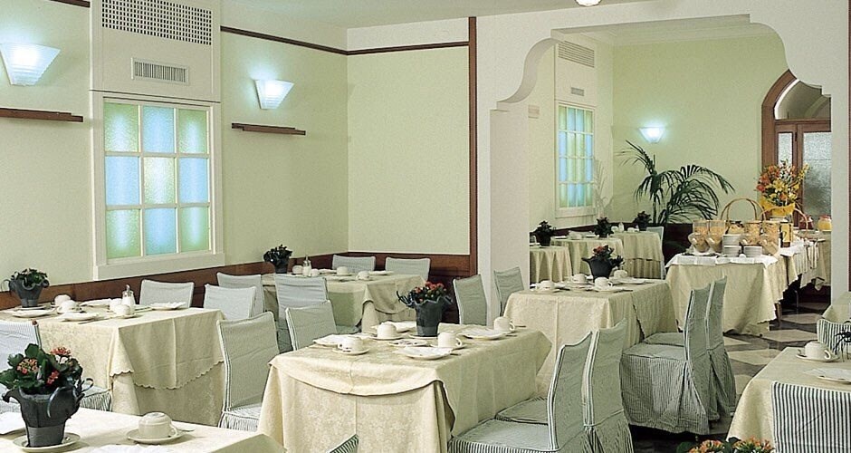 Фотография Grand Hotel Olympic 4*