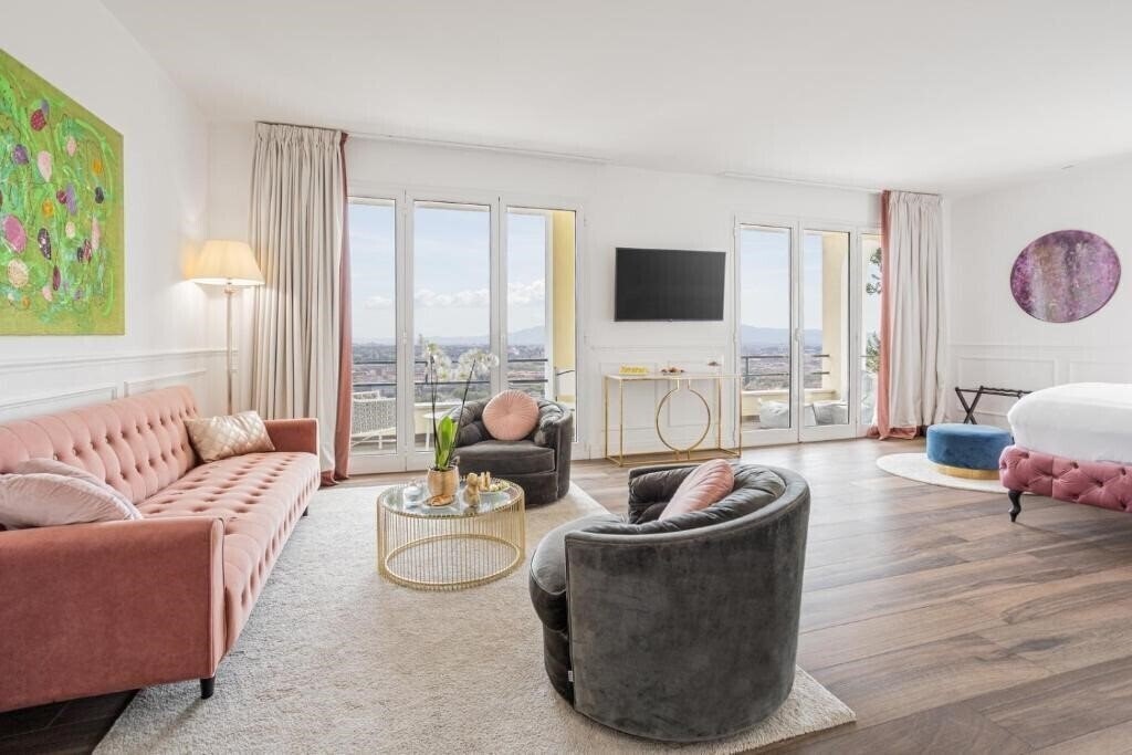 Отель Monastero Dei Santi 5*