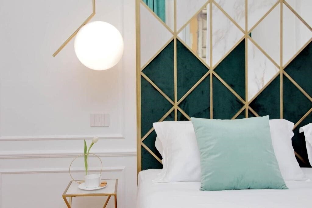 Отель Domna Luxury Suites 5*