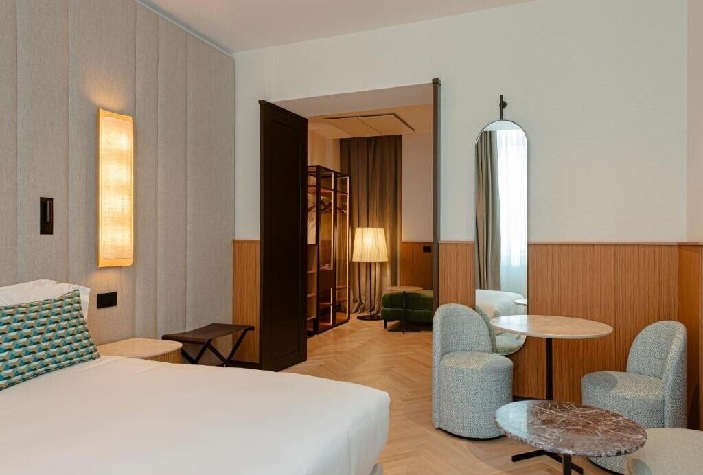 Фото Circle6 Rome 4*