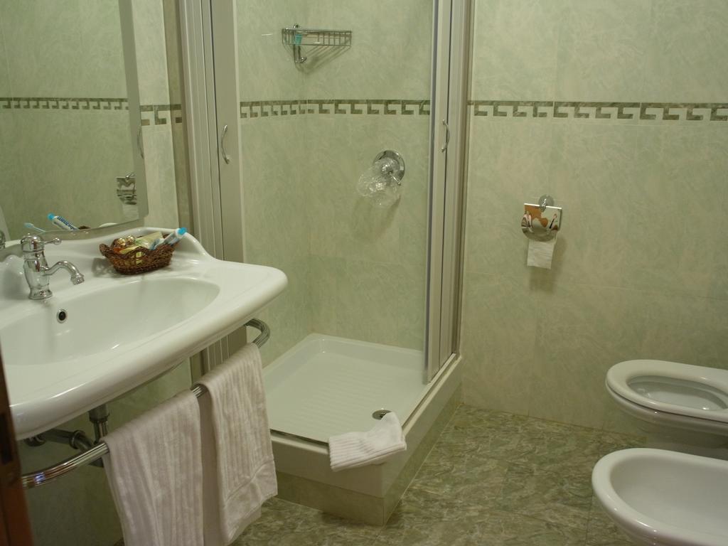 Фото Dei Consoli Hotel 3*