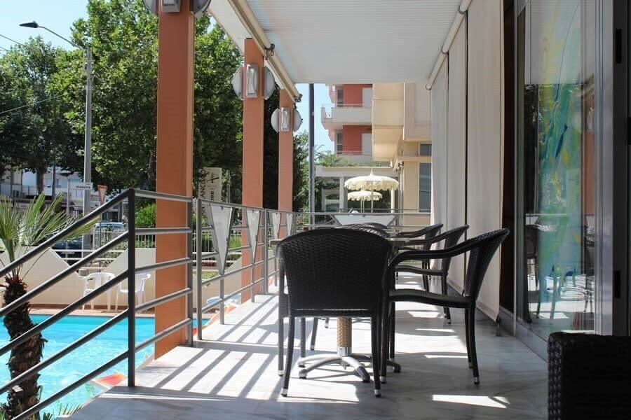 Картинка Sombrero 3*