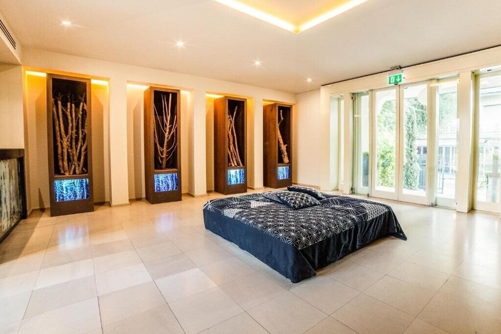 Изображение Carducci 76 4*