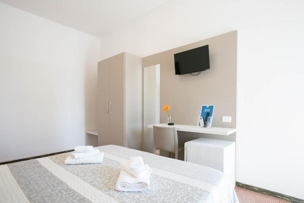 Фотография Hotel Mara 2*