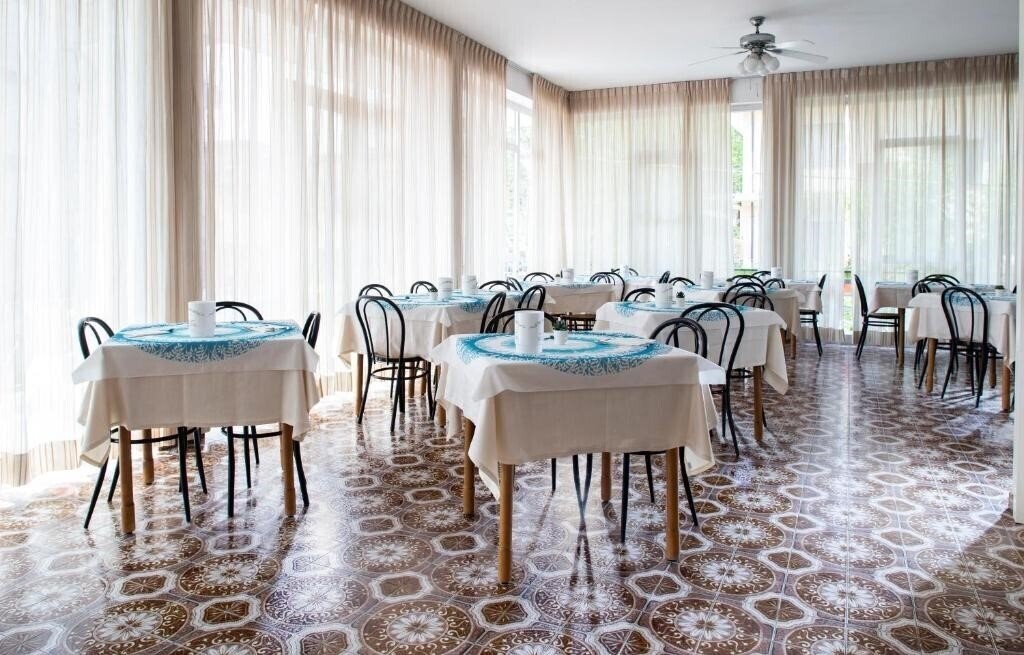 Изображение Hotel Mara 2*