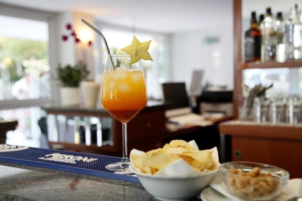 Отель Hotel Alfa 2*