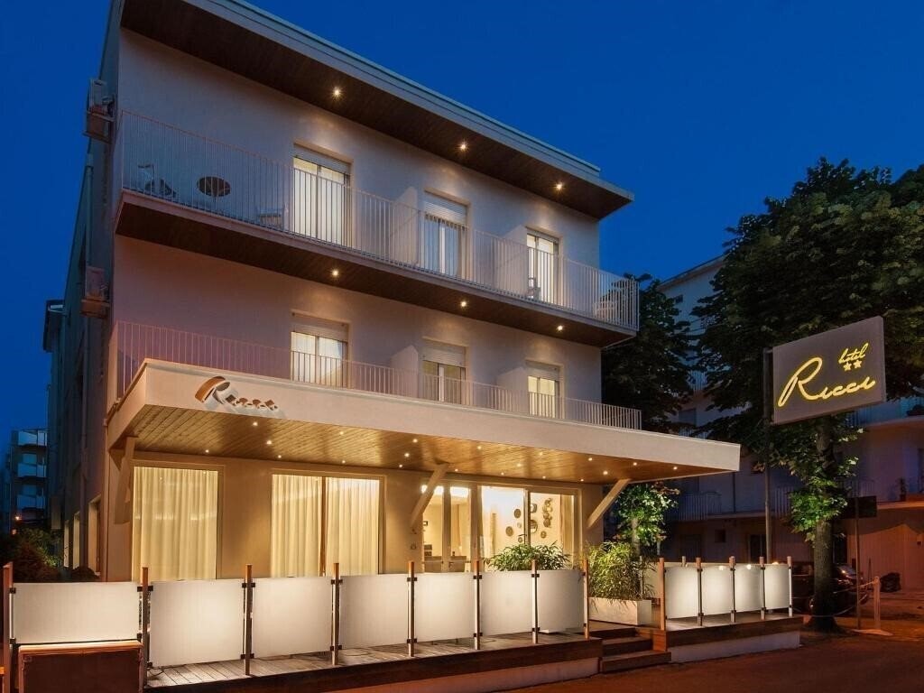 Отель Hotel Ricci 2*