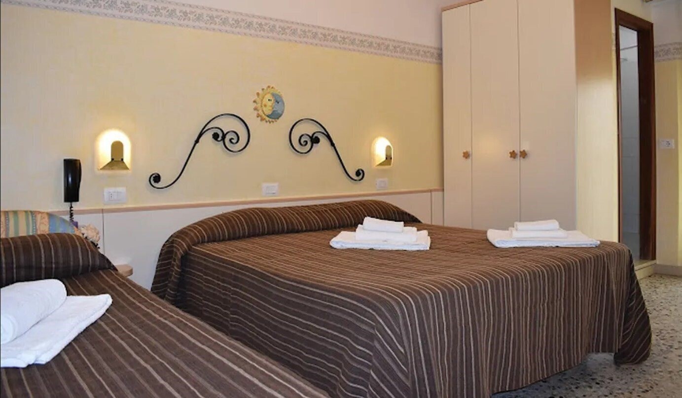 Картинка Holiday 3*