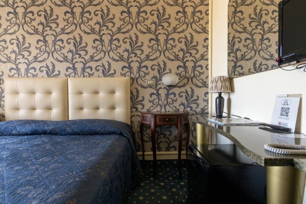 Картинка River 3*