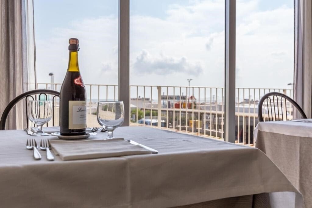 Картинка Hotel Hawaii 3*