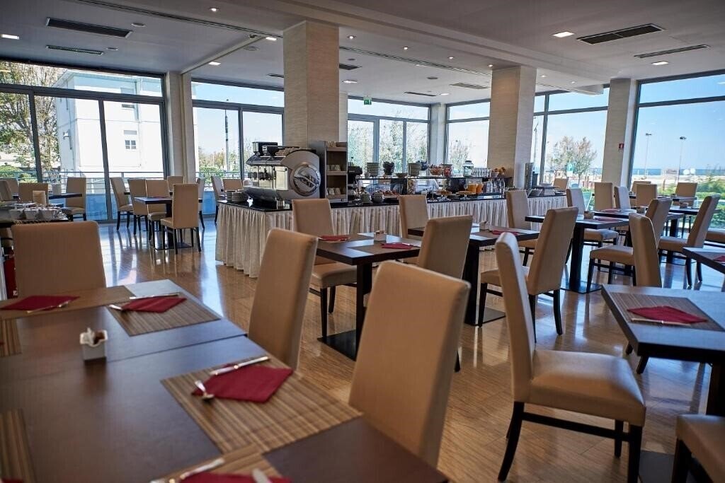 Изображение Alisei Palace 4*