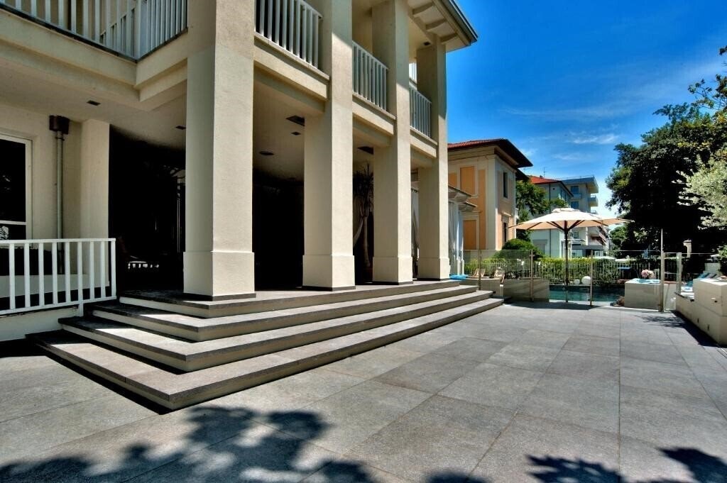 Картинка Le Rose Suite 4*