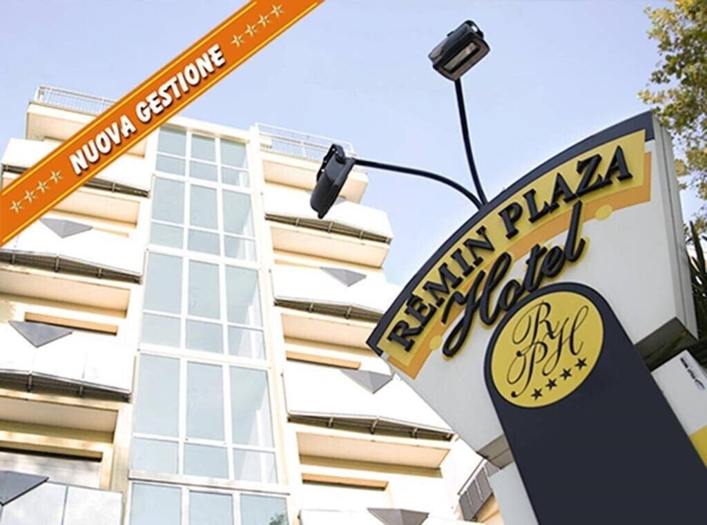 Отель Remin Plaza 4*