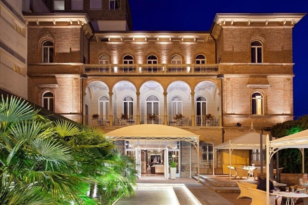 Отель Villa Adriatica 4*