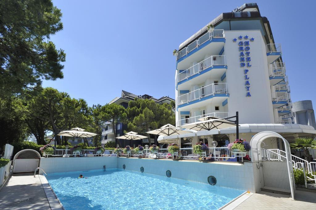 Отель Grand Hotel Playa Lignano Sabbiadoro 4*