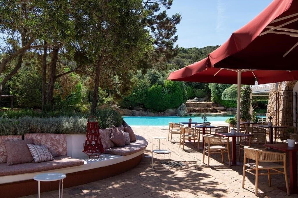 Фото Colonna Pevero Beach 5*