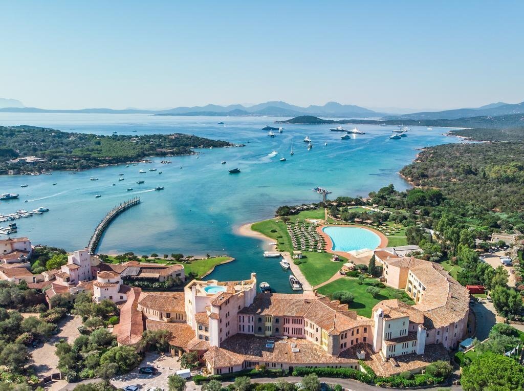 Отель Cala Di Volpe 5*