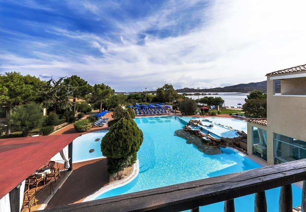 Картинка Colonna Du Golf 4*