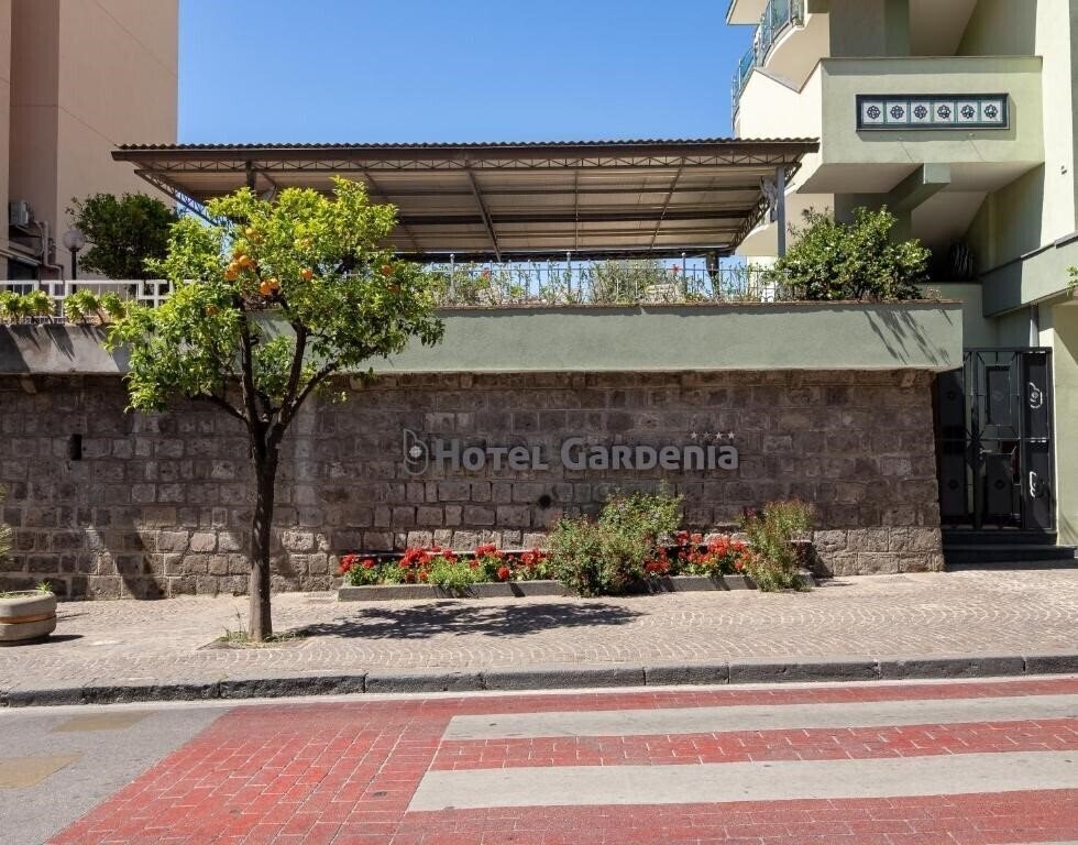 Картинка Gardenia Sorrento 3*
