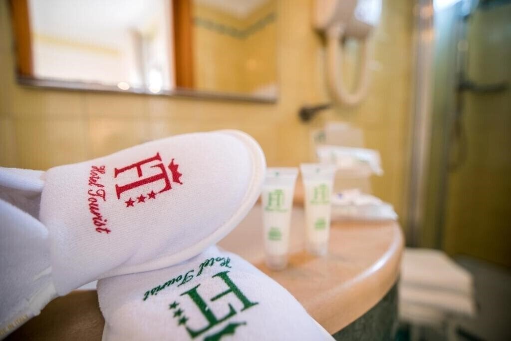 Фотография Tourist Hotel 3*