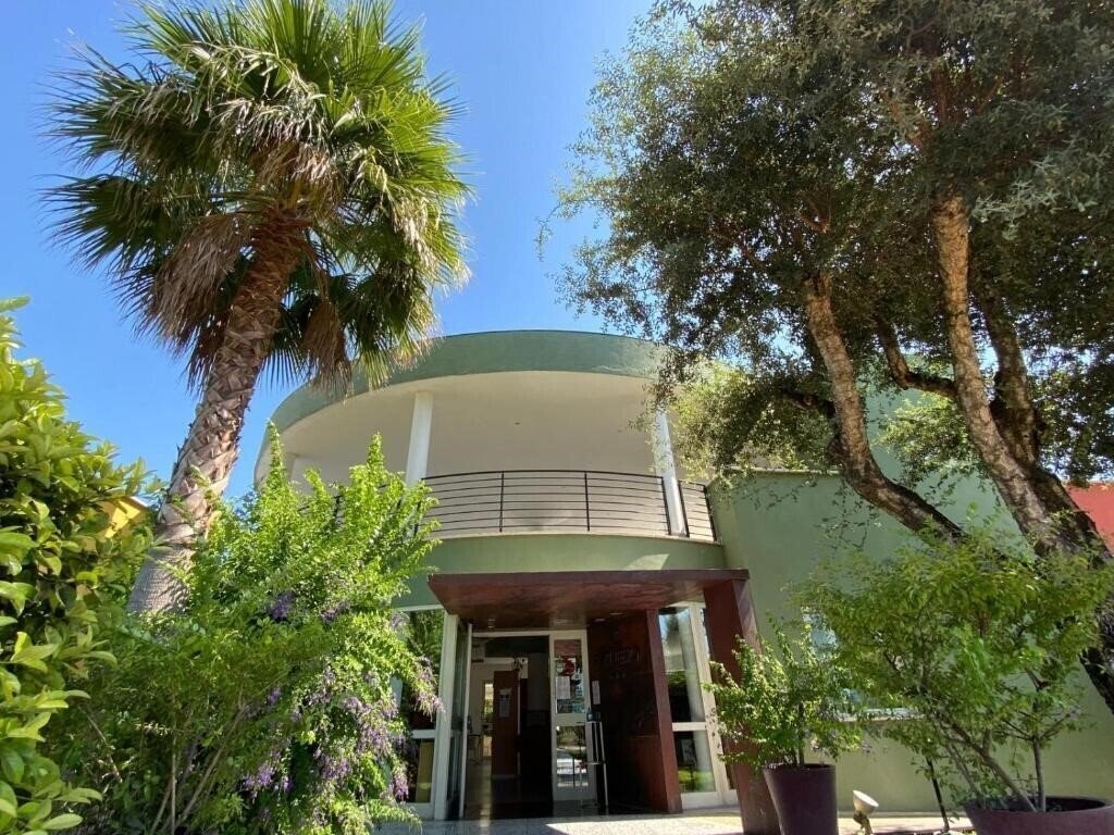 Отель Zeffiro 3*