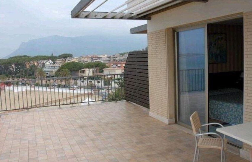 Картинка Hotel Lapprodo, Bb (Террачина) 4*