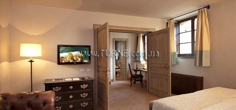 Фотография Castel Monastero 5*