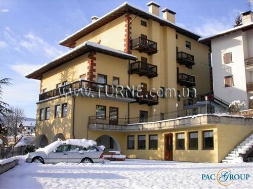 Отель Corona 3*