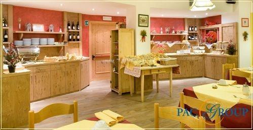 Отель Adamello 3*