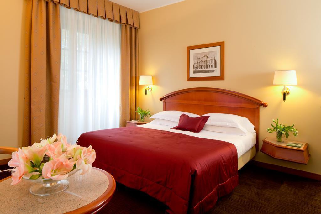 Изображение Starhotels Majestic 4*