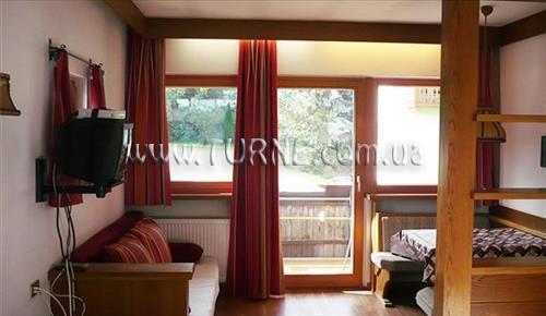 Отель Tantalus 2*