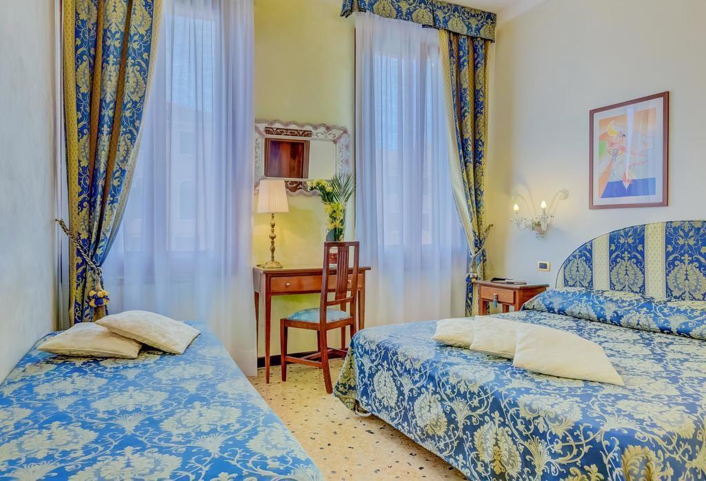 Картинка Hotel Hesperia 3*